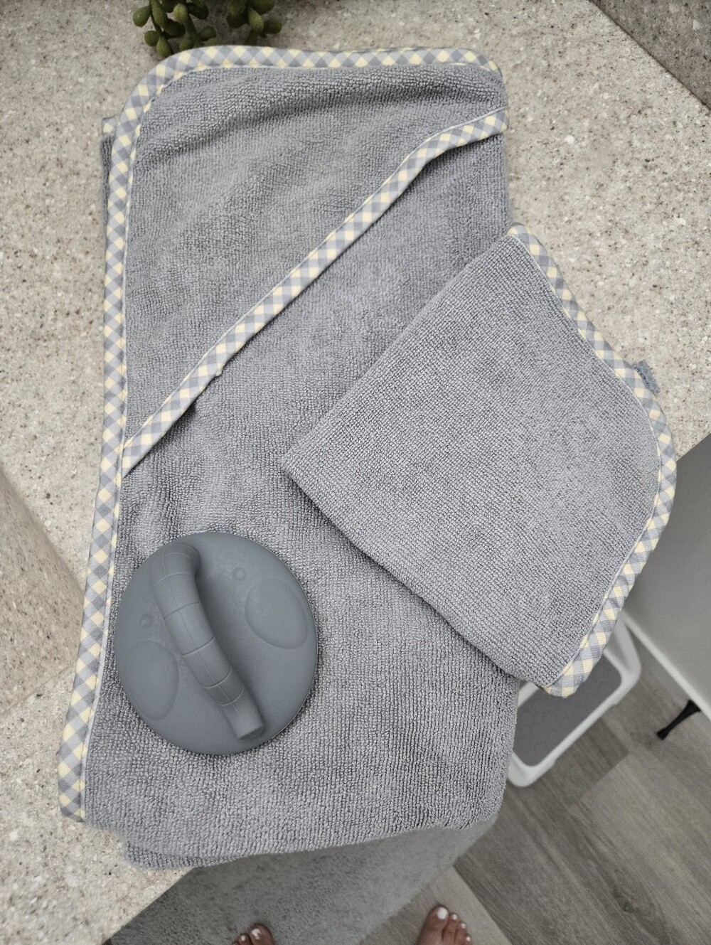 Norwex Gray Hooded Baby Towel with Check Trim